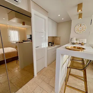 Appartement Climatise, Terrasse, Parking Prive, 50m De La, Saint-Tropez